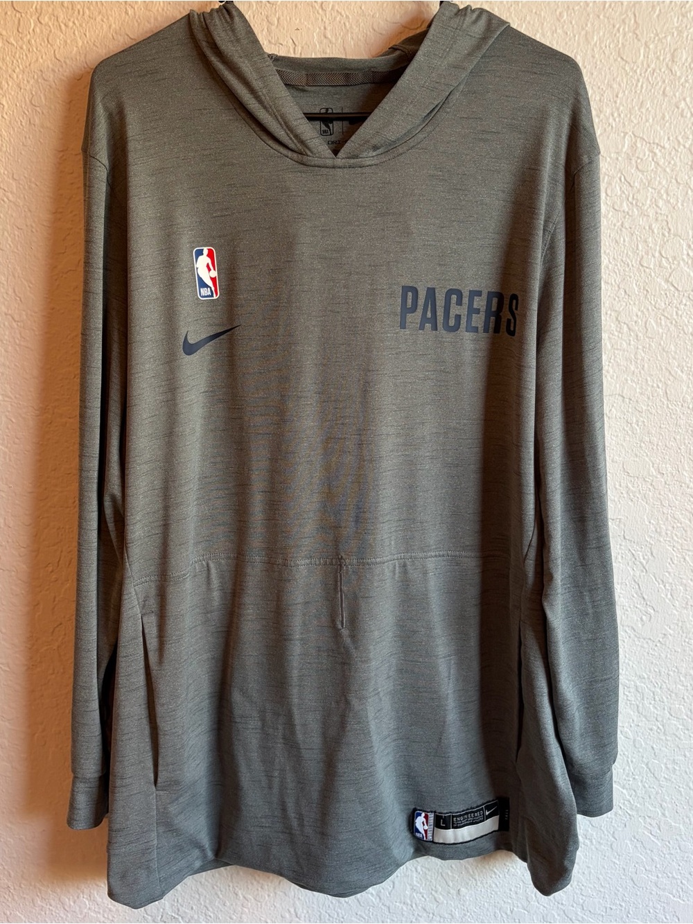 Indiana Pacers Nike Team Issued Lightweight Dri-Fit Hoodie - Men’s Large Tall LT